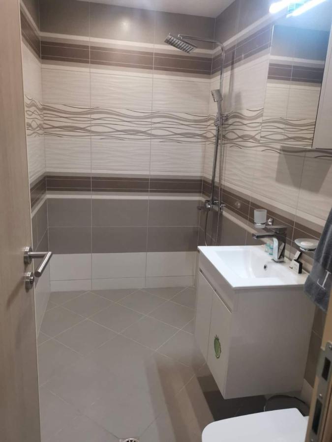 New Apartment Near City Center With Free Parking София Экстерьер фото